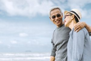 aging couple exercising and keeping an active lifestyle